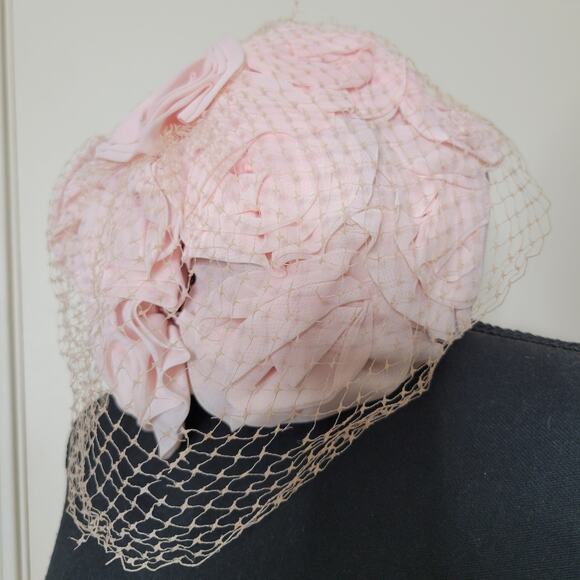 VTG Union Made MCM Light Pink Chiffon Floral Veiled Hat Pillbox Kentucky Derby - Picture 16 of 16